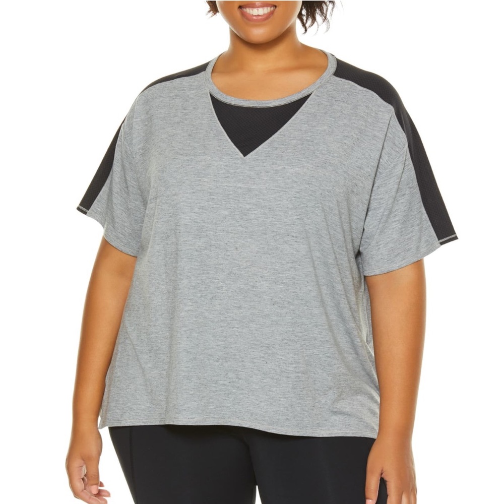 SHAPE Activewear Women’s Captivate T-Shirt Size 3X